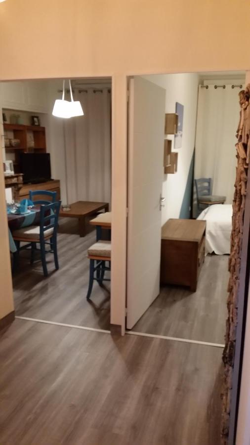 Les Baigneuses Apartment Диеп Екстериор снимка