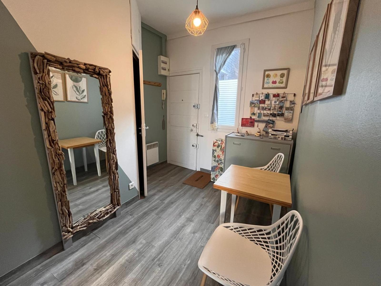 Les Baigneuses Apartment Диеп Екстериор снимка